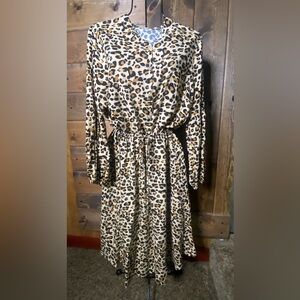 Leopard print Dress Size Large new without tags with Free Bonus Bag !